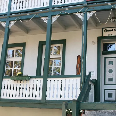 Haus Kehrwieder - Am Kur-cafe 3*