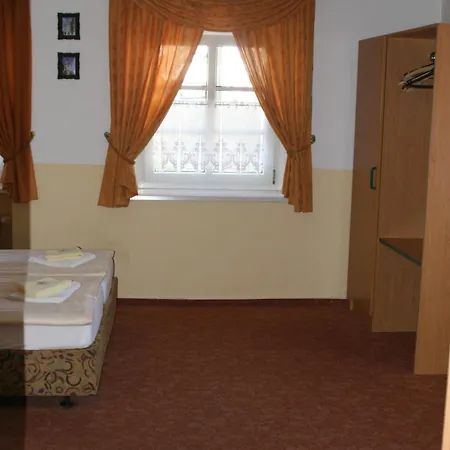 Hotel Haus Kehrwieder - Am Kur-café 3*