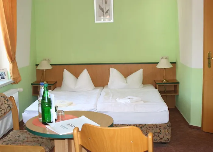 Haus Kehrwieder - Am Kur-cafe ホテル 3*