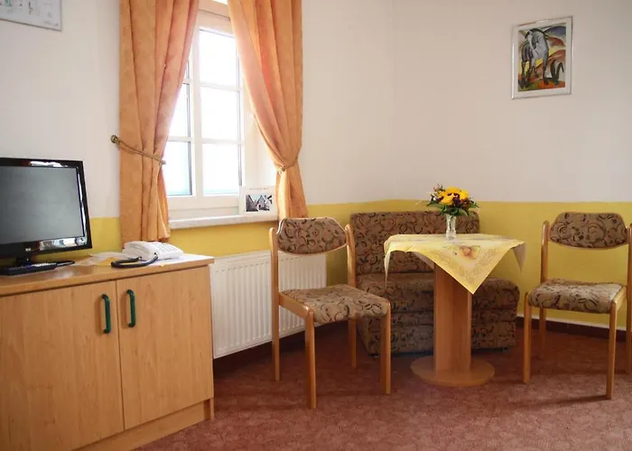 Haus Kehrwieder - Am Kur-cafe バート・ズダーオーデ