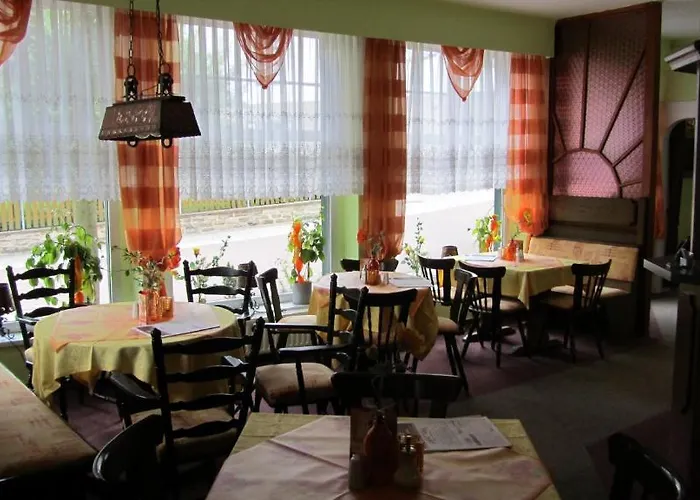 Haus Kehrwieder - Am Kur-cafe バート・ズダーオーデ